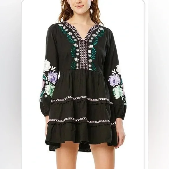 Roller Rabbit embroidered long sleeve dress